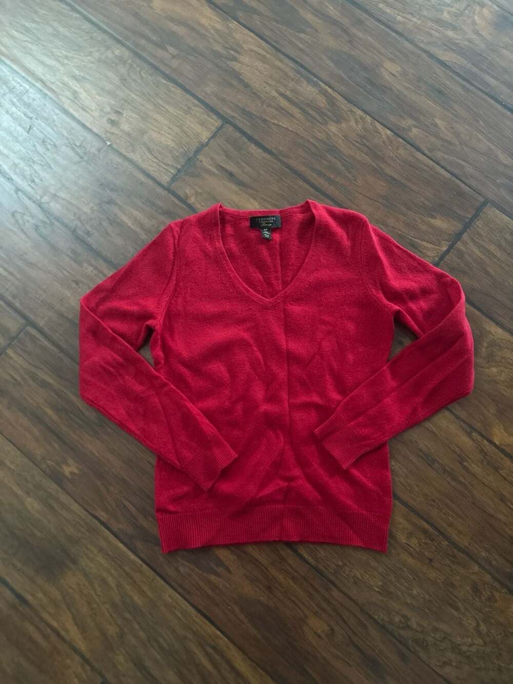 Charter Club Luxury 100% Cashmere Red V-Neck Sweater Size Petite